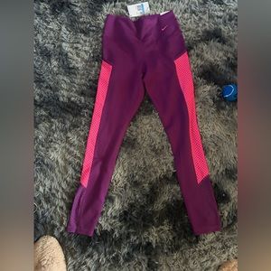 NWT Nike leggings